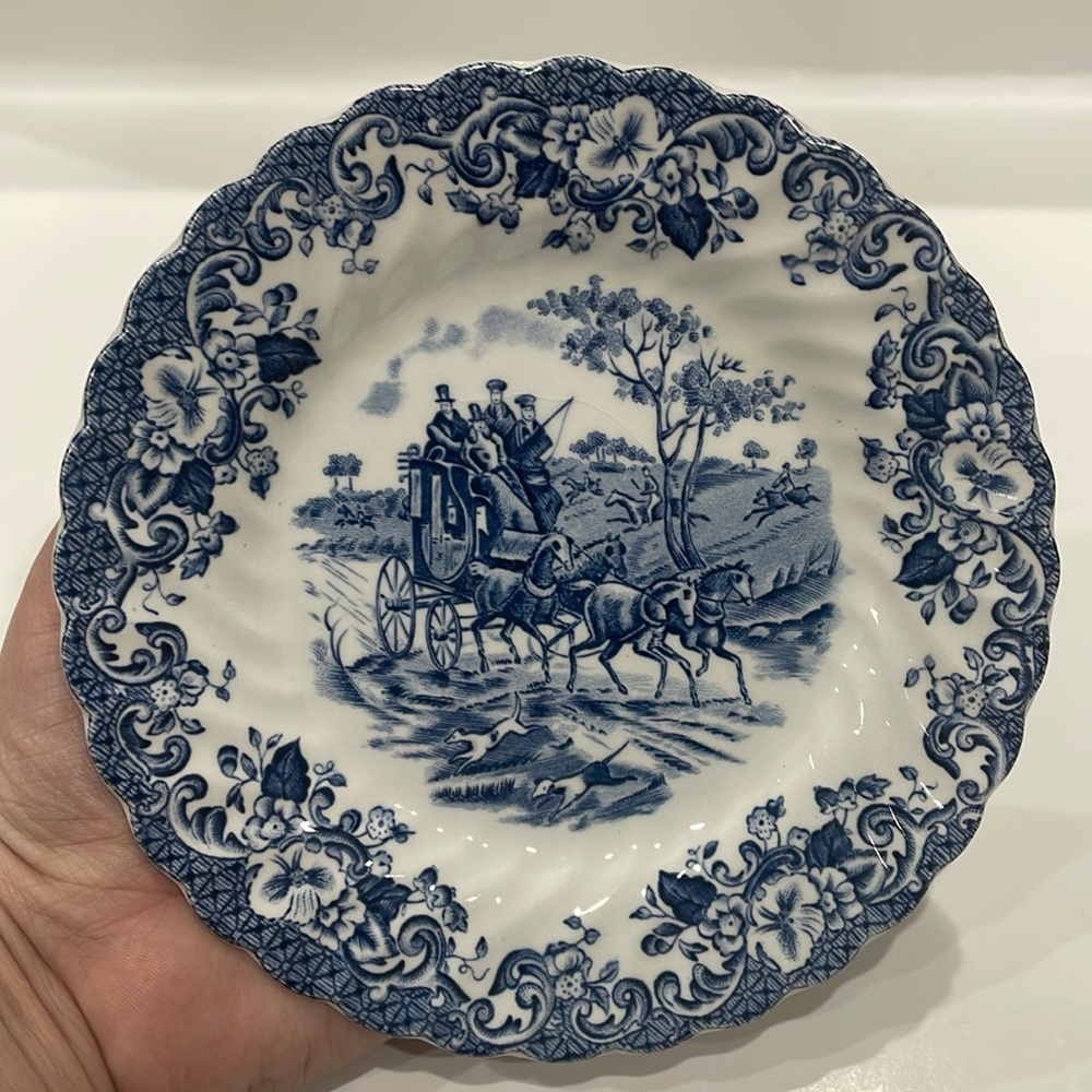 FINAL Coaching scenes Johnson bros hunting country dish